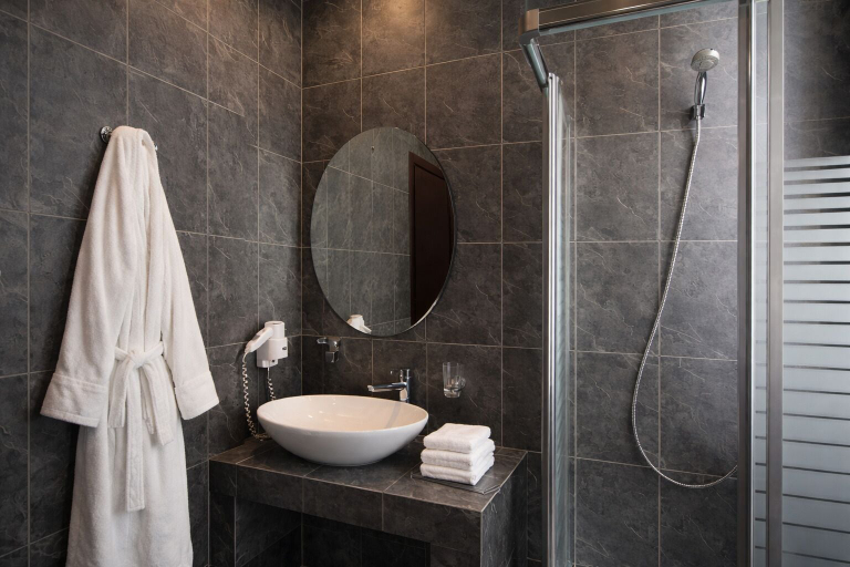 Bathroom 4, Athens Lotus Hotel, Attica