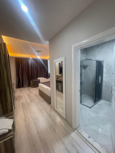 Others 4, Dunaysir Otel, Kızıltepe