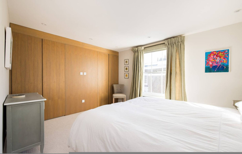 Room 5, Sunny in Chelsea Luxurious 3 Bedroom Chelsea Home, London
