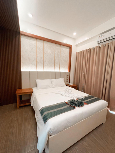 Bedroom 2, The Lumber Hotel and Resort, Virac