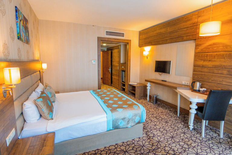 Bedroom 4, Inegol Royal Hotel, İnegöl