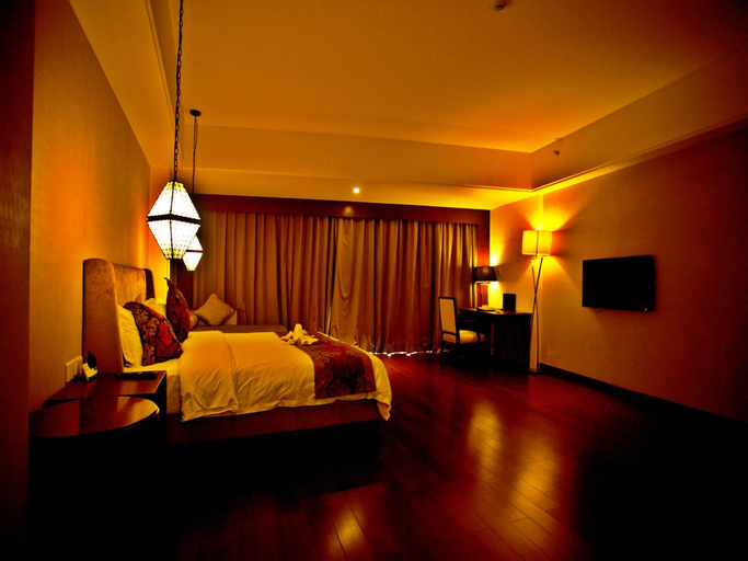 Bedroom 3, Xinjiang Plaza Holiday Hotel, Sanya