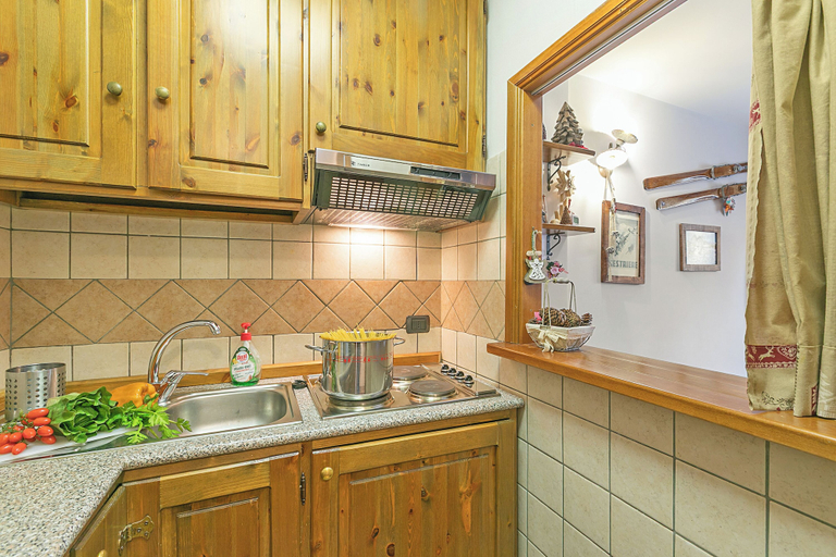 Private kitchen 4, Sestriere Panorama, Torino