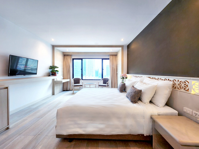 FuramaXclusive Pratunam Park Hotel Room Type - Grand Deluxe King Room