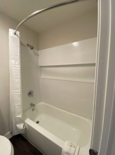 Bathroom 3, Quality Inn Del Rio, Val Verde