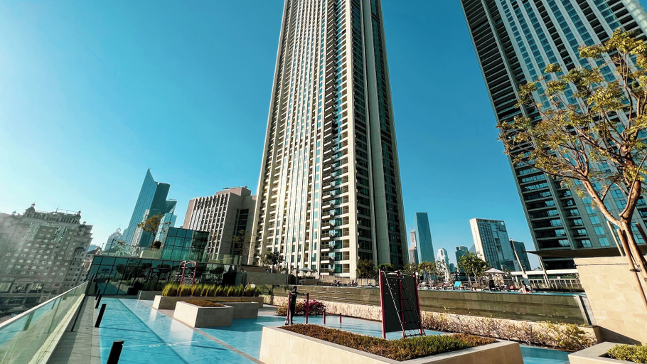 Rooftop pool 3, Luxury Stays @ Downtown Views 2 with UniDwellers Holiday Homes, Dubai