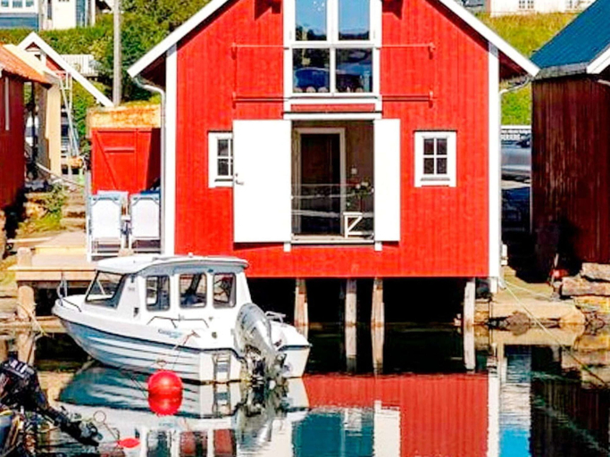 Exterior & Views 1, 5 Star Holiday Home in Bud, Fræna