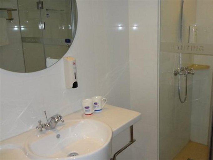 Bathroom 3, Hanting Hotel Foshan Shunde Midea Headquarter, Foshan
