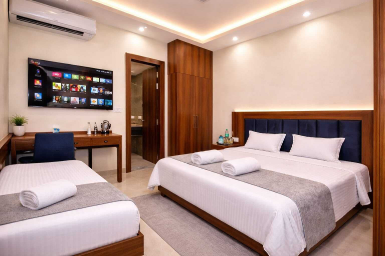 Room 4, HOTEL GLACE, Delhi