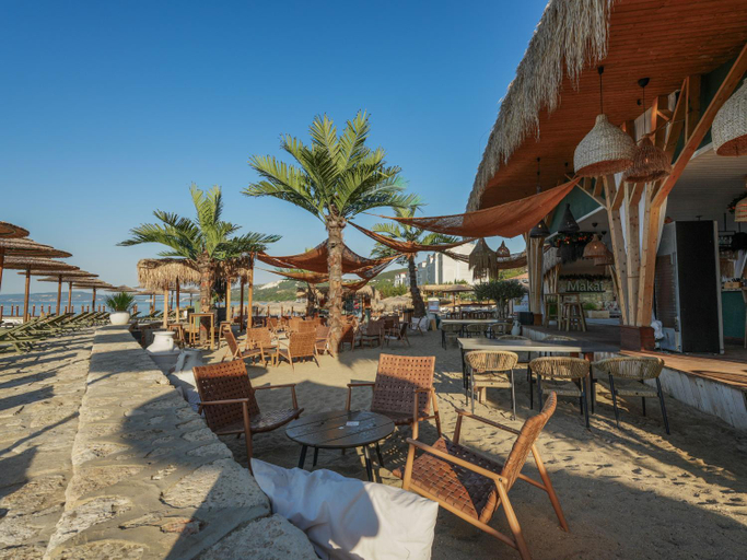 Others 3, Villa Maria, Balchik