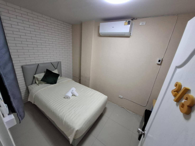 Room 2, GrabSleepHotel Donmueang Airport, Don Muang