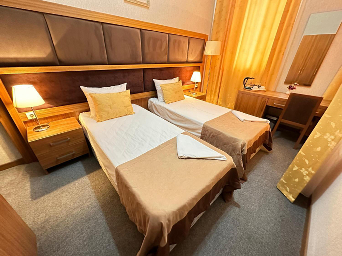 Bedroom 3, Turkiye Hotel - Free Massage - Free Swimming Pool, Baku