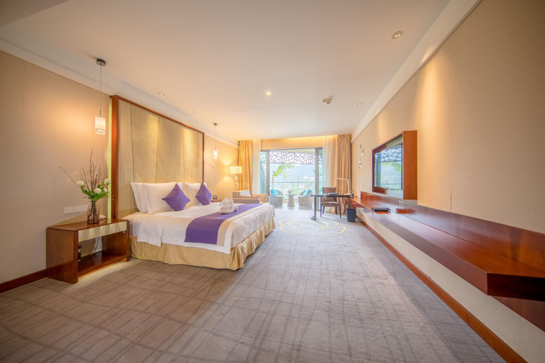 Bedroom 2, Gree Dong'ao Hotel, Zhuhai
