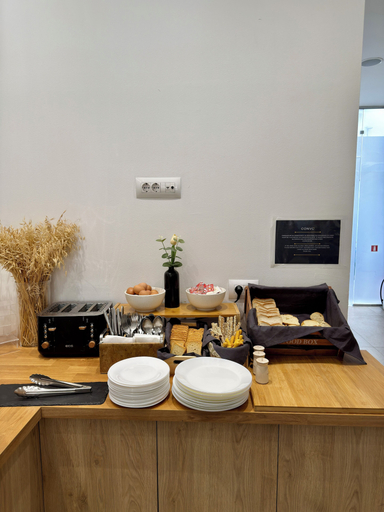 Food & Drinks 5, The Convo Athens Riviera, Attica