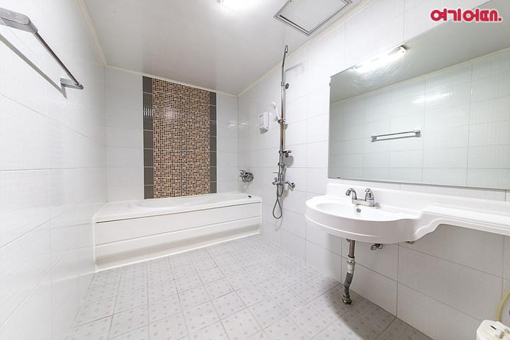 Bathroom, Wonju New Sky, Wonju