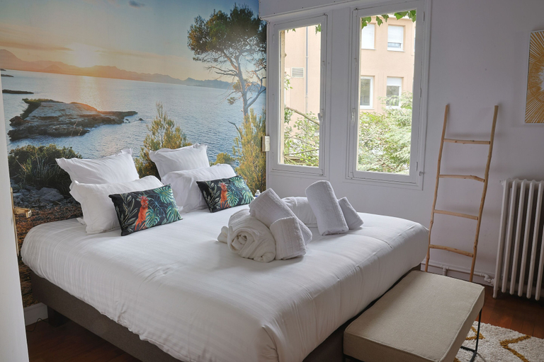 Bedroom 3, ERAWAN BOUTIQUE HOTEL, Eure