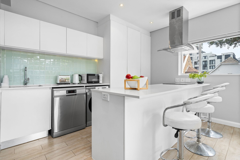 Interior 4, Vernor Court 4, City of Cape Town