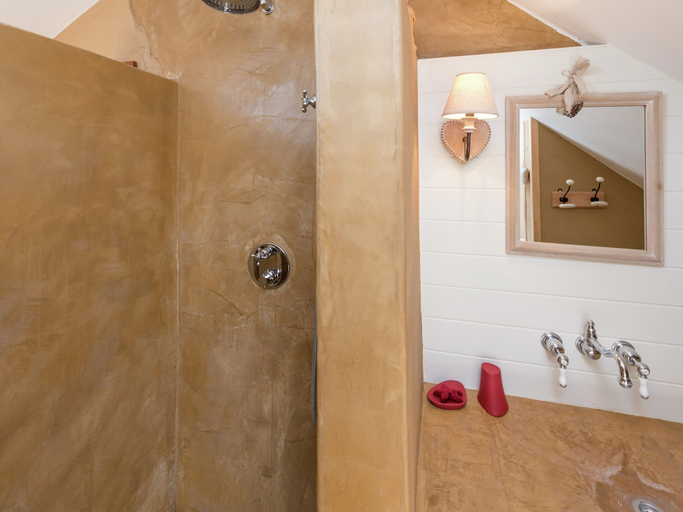 Bathroom 4, Bertrix Charming 2-bedroom Holiday Home, Luxembourg