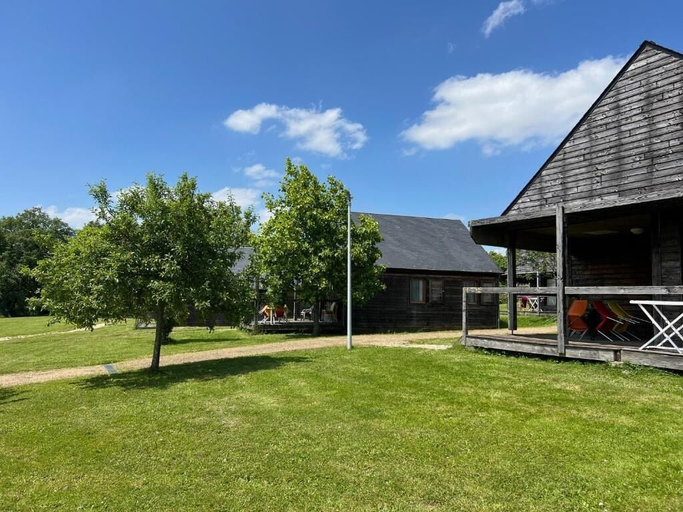Exterior & Views 2, Les Lodges de Sainte Suzanne, Mayenne