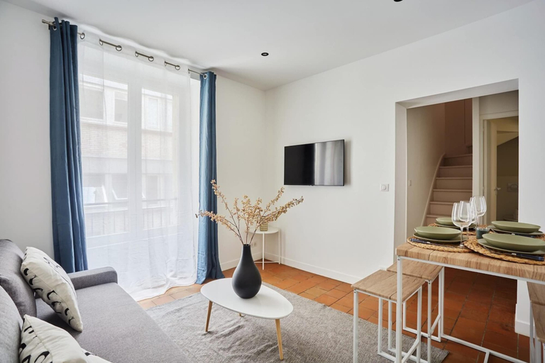 Primary image, Superb apartment Louvre Museum 2 Bedrooms, Paris