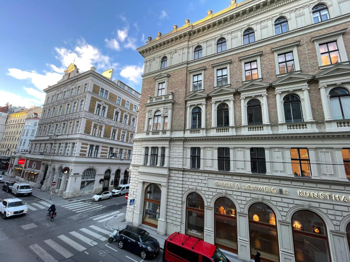Others 4, Home Sweet Home - State Opera, Wien