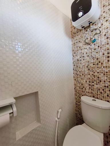 Bathroom 3, ALDEN BEACH HOUSE, Lombok