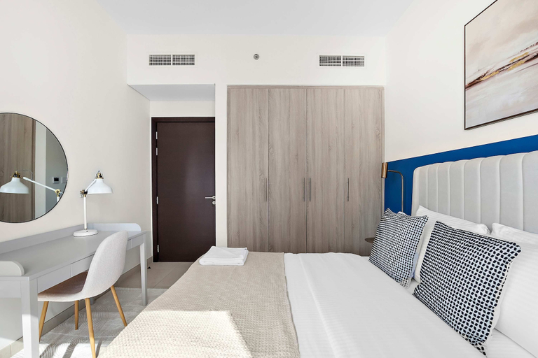 Room 4, Silkhaus Large 2bdr in Najmat Near Reem Park, Abu Dhabi City