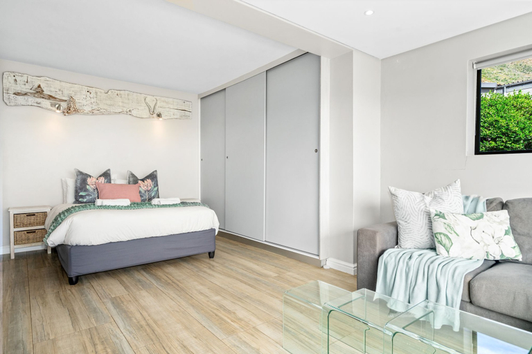 Bedroom 3, Zaria Sun Cottage, City of Cape Town
