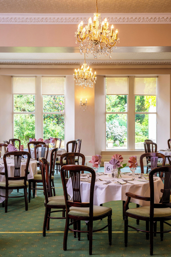 Food & Drinks 4, Penmorvah Manor Hotel, Cornwall