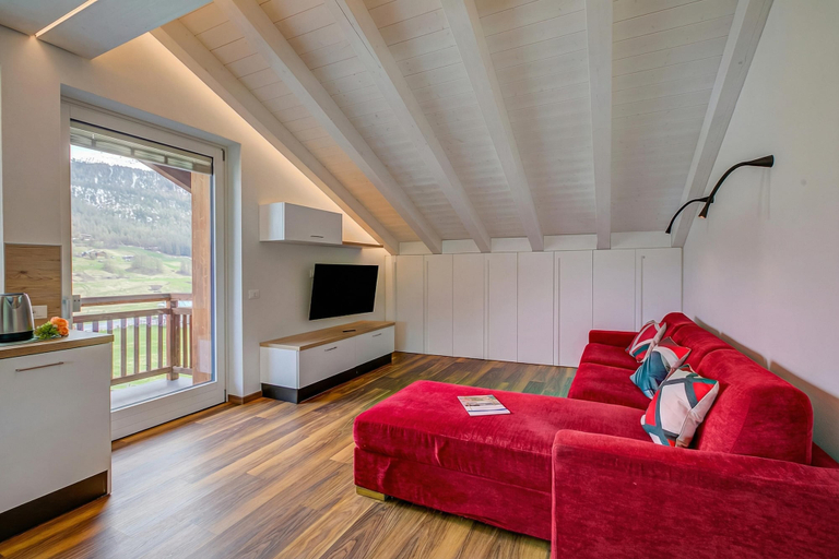 Living area 5, Cimetta, Sondrio