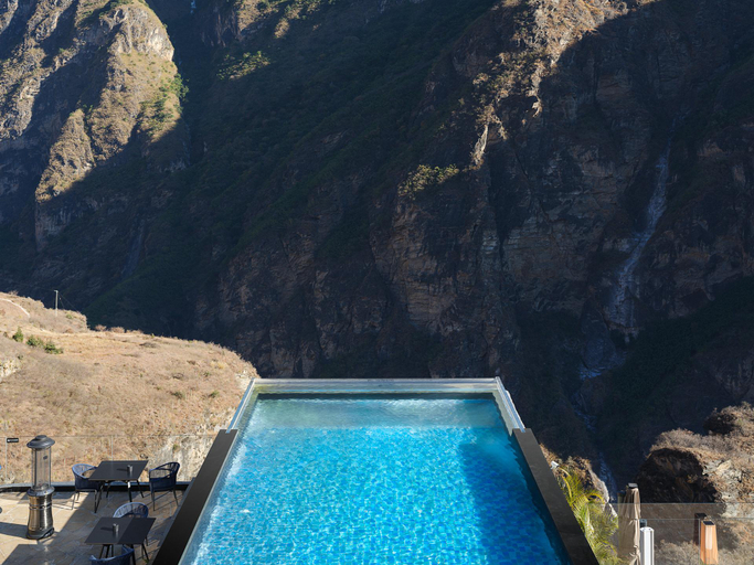 Sport & Beauty 3, La Villa De LEE.MOYE, Lijiang