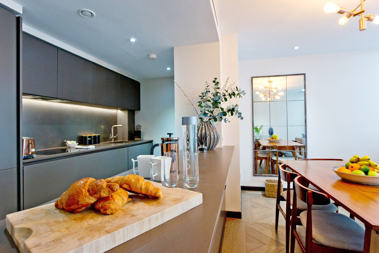 Others 5, 2-bed Superior Apt 311, London