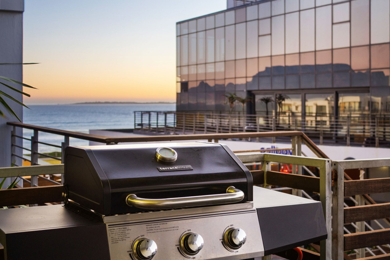 Food & Drinks 5, Eden on the Bay 118, City of Cape Town