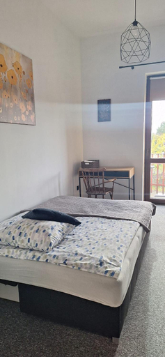 Bedroom 2, Za zielona brama, Zawiercie