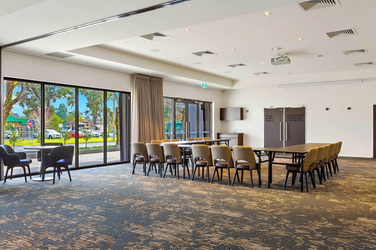 Food & Drinks 5, Quality Hotel Lakeside, Gr. Bendigo - Central