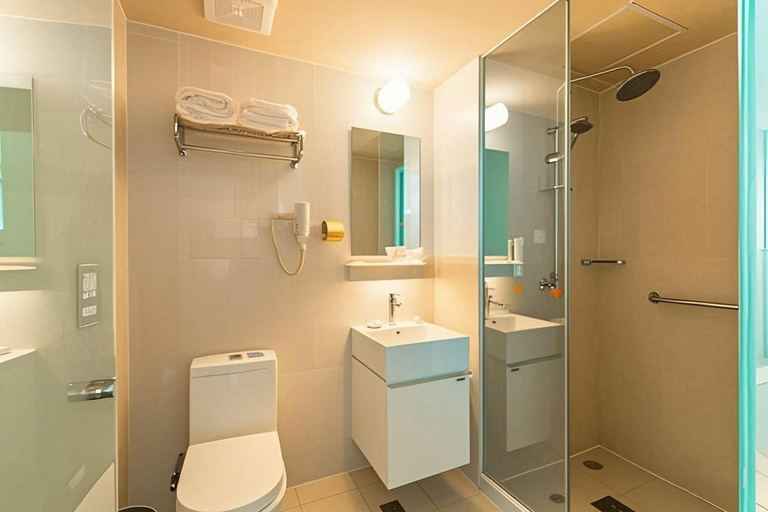 Bathroom 4, Jinjiang Inn Select Ulanhot Xing'an Meng Government, Xing'an