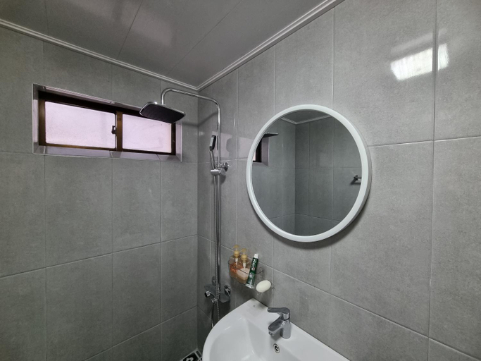 Bathroom 5, Jeju Orasung, Jeju