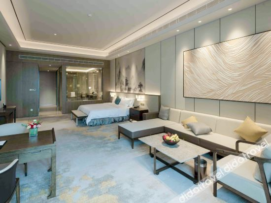Others 2, Cinese Hotel, Guang'an