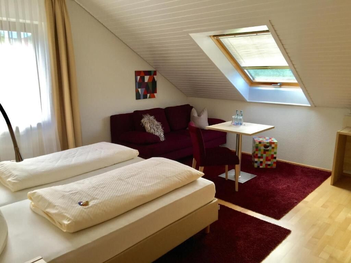 Bedroom 4, Haus Mechthild, Böblingen