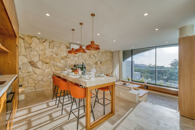 Dining 4, Villa Alice Bingin Hills, Badung