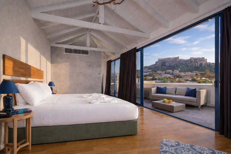 Bedroom 3, Lotus Center Inn, Attica