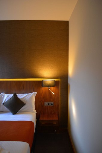 Room 4, The Inn Place, Edinburgh