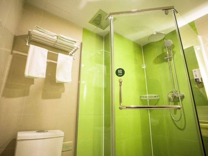 Bathroom 4, GreenTree Inn Heze Shan County Huxi South Road Express Hotel, Heze