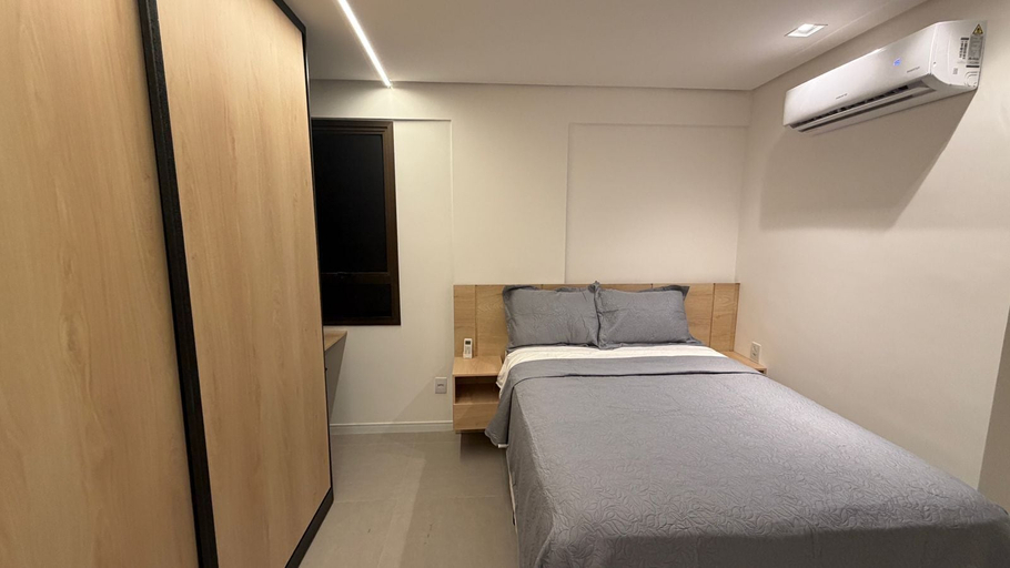 Room 4, Tokyo 305, Maceió (capital)