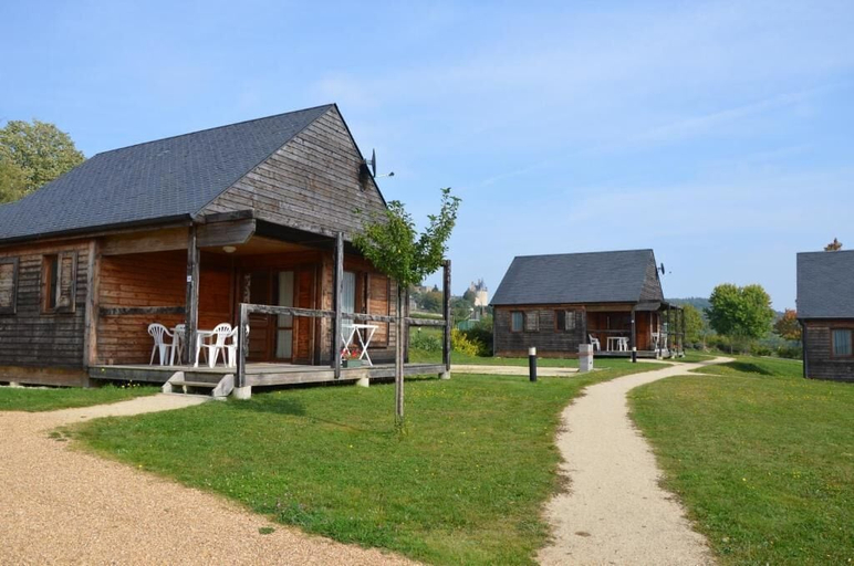 Exterior & Views 2, Les Lodges de Sainte Suzanne, Mayenne
