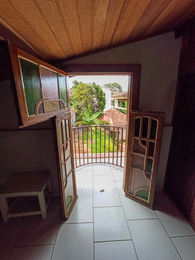 Others 4, Hospedagem Braga - acomodacao domiciliar, Cunha