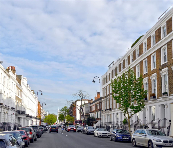 Room 5, Cosy and Stylish Chelsea 2 Bedroom Flat, London
