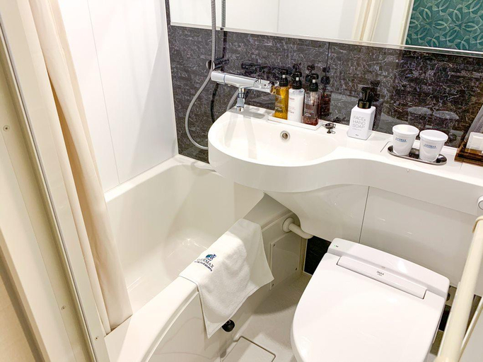 Bathroom 3, HOTEL LiVEMAX Ikebukuro Ekimae, Toshima