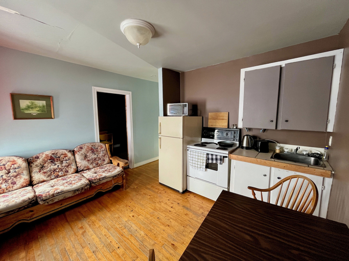 Interior 3, Bennett Lodge, Division No. 9