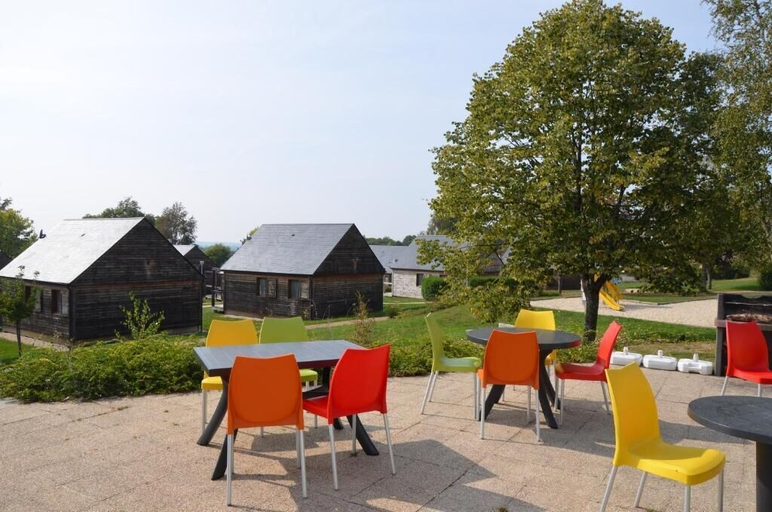 Food & Drinks 4, Les Lodges de Sainte Suzanne, Mayenne